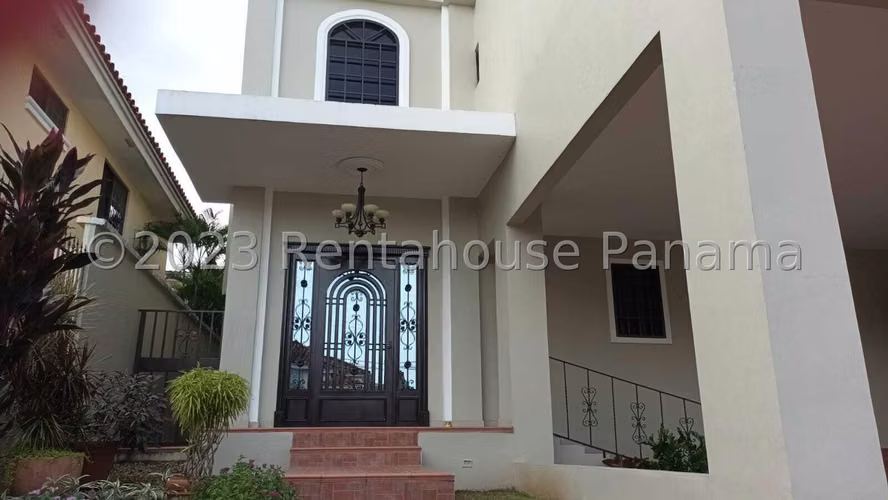 Casa en Venta en Altos de Panamá AFC 24-1637