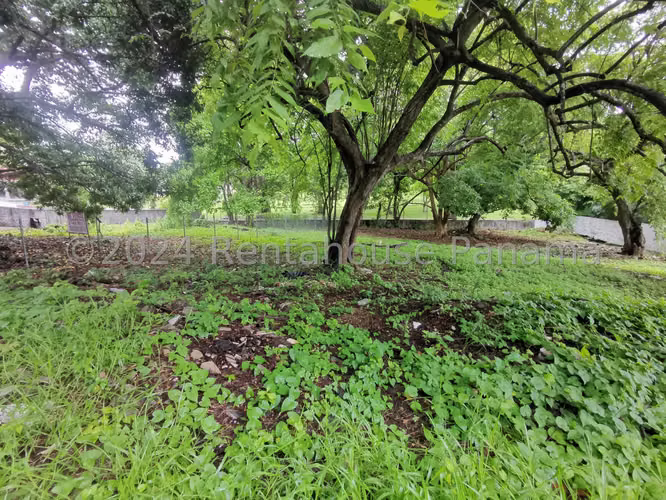 VENTA DE TERRENO EN ALTOS DEL GOLF ESM