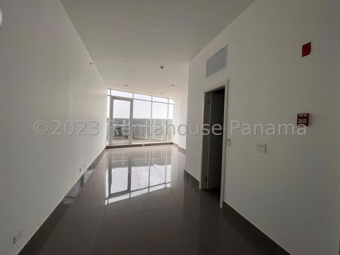 Venta de Oficina en El Dorado Golden Point KC