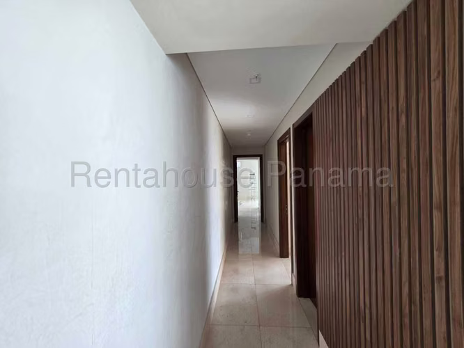 VENTA DE APARTAMENTO EN COCO DEL MAR PH WINDROSE RR