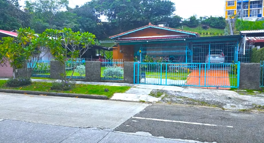IMPECABLE, REMODELADA EN MIRAFLORES | 640 m² DE TERRENO | ANEXO QUE GENERA INGRESOS | US$325,000 - Imagen 7