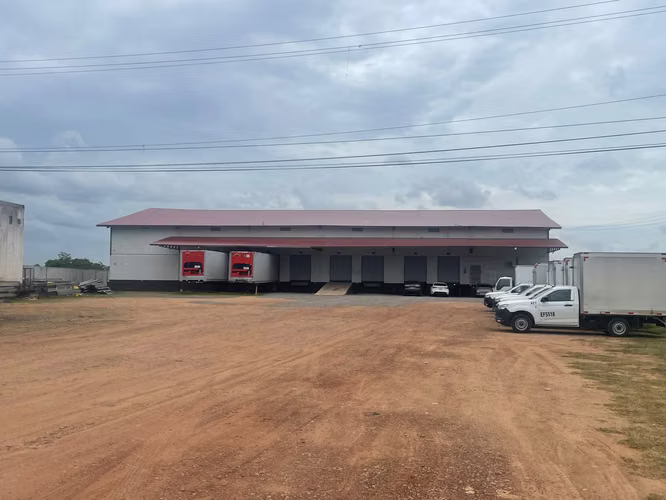Bodega Industrial de 240 m² en Alquiler – Ubicación Estratégica en Aguadulce - Favor contactar por WhatsApp