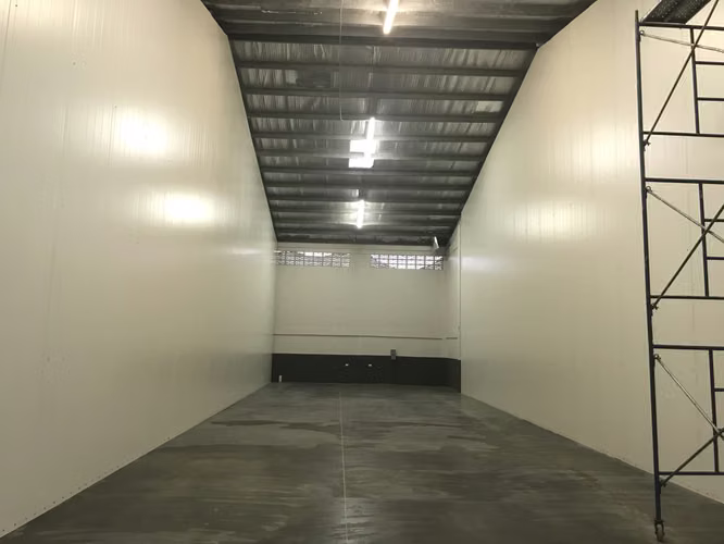 Bodega Industrial de 240 m² en Alquiler – Ubicación Estratégica en Aguadulce - Favor contactar por WhatsApp