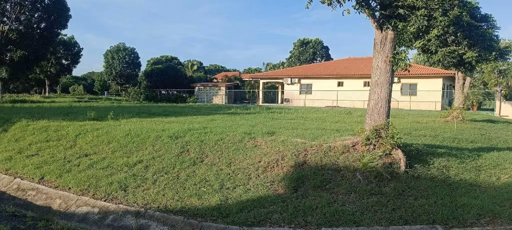 Súper oportunidad terreno en Punta Chame Ph La Colonia
