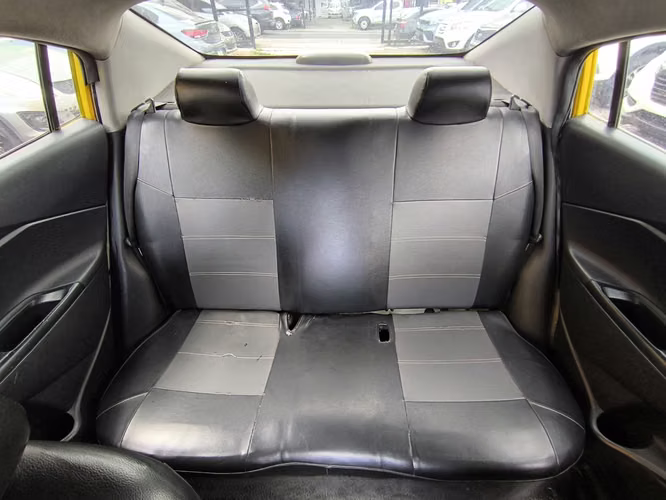 KIA RIO AÑO 2014 AUTOMATICO TAXI