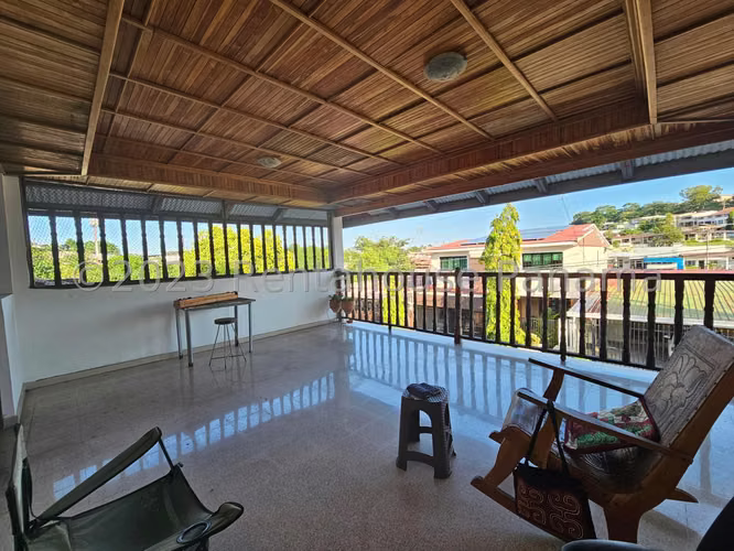 Venta de Casa en Residencial El Bosque DPV