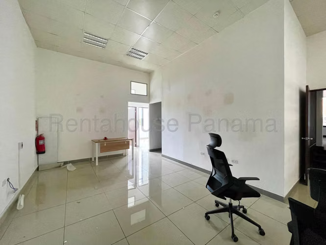 Alquiler de Local en Avenida Balboa Rali Business Center Solo Cliente Directo LFC