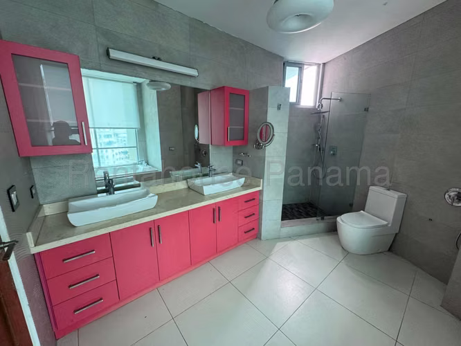 Apartamento en Venta en Bella Vista. PH ALLURE. 27LDC292