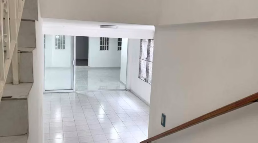 Alquiler de casa duplex residencial o comercial - Imagen 2