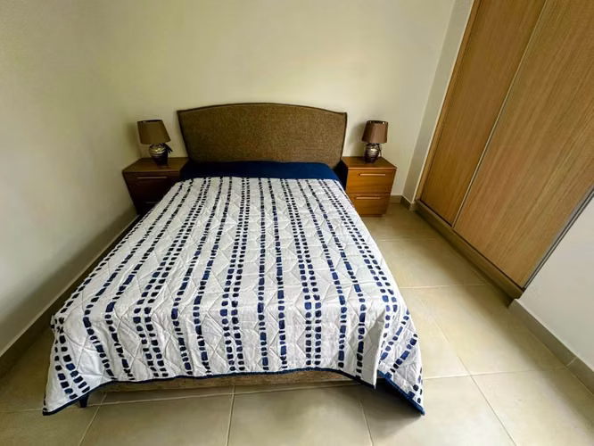 ALQUILER DE APARTAMENTO AMOBLADO - Imagen 4