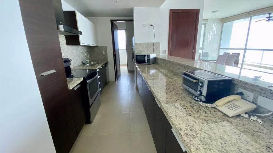 Apartamento en Venta con Vista al Mar, PH Oceanaire, Punta Pacífica