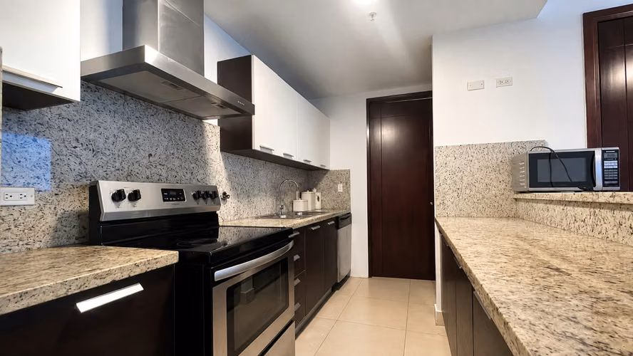 Apartamento en Venta con Vista al Mar, PH Oceanaire, Punta Pacífica
