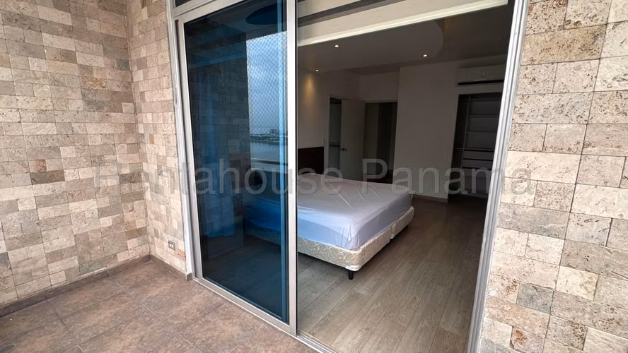 Venta de Apartamento en Paitilla Ph Torre del Parque NS