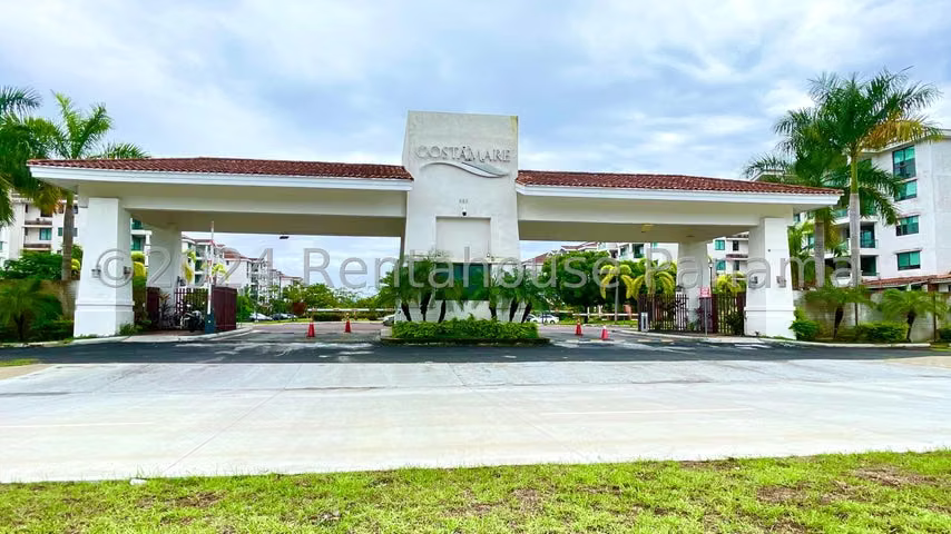 Apartamento en venta en Costa Sur Costamare 27YCG300
