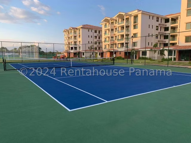 Apartamento en venta en Costa Sur Costamare 27YCG300