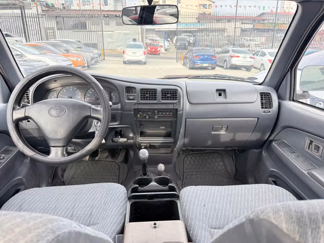 Toyota Hilux 1999