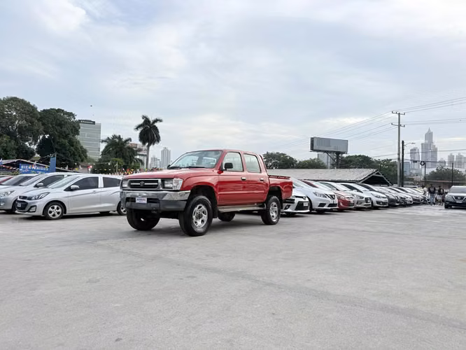 Toyota Hilux 1999