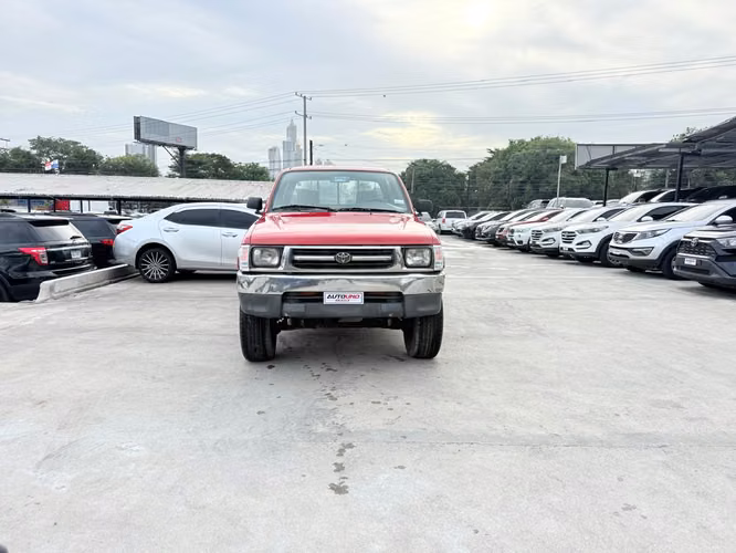 Toyota Hilux 1999