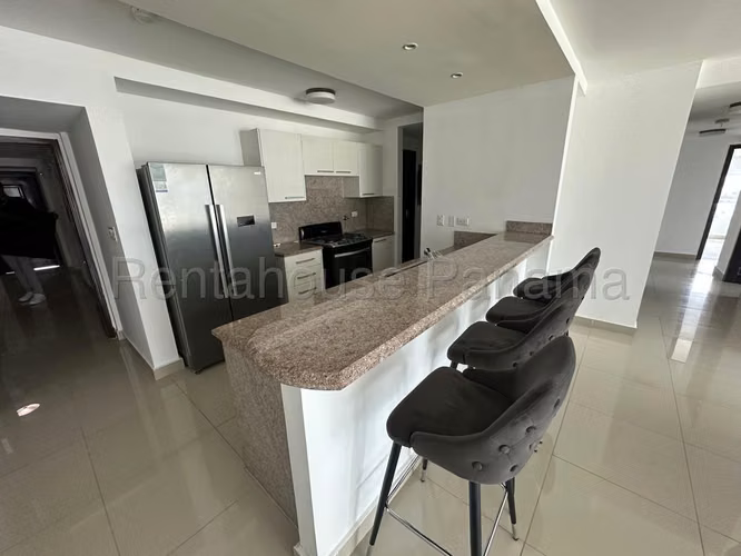 Apartamento en Venta Costa del Este Top Tower 27YCG331