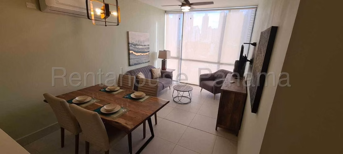 Apartamento en Alquiler en Coco del Mar  JG
