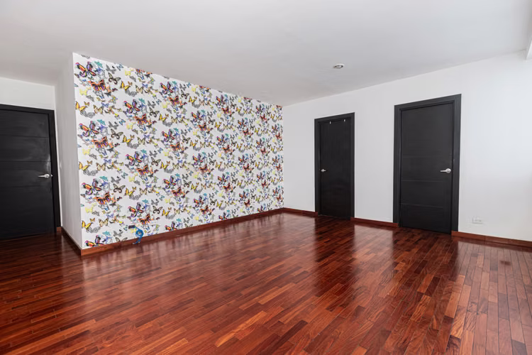VENTA Apto en PH LOS DELFINES, Avenida Balboa