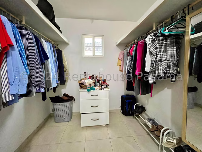Venta de Casa en Costa Sur