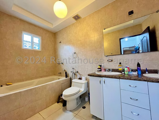 Venta de Casa en Costa Sur