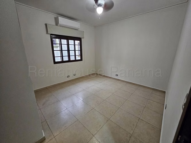 Alquiler de Casa en Costa Sur