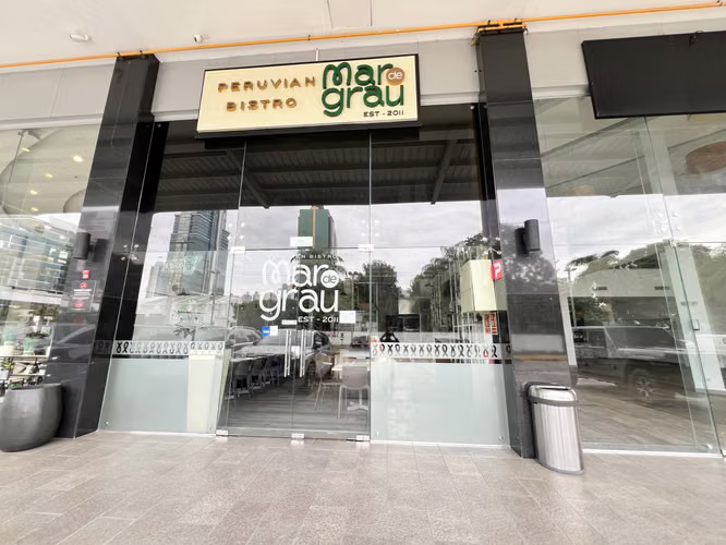 Commercial for Rent in Obarrio - 131m ² Ready for Restaurant or Coffee - AF