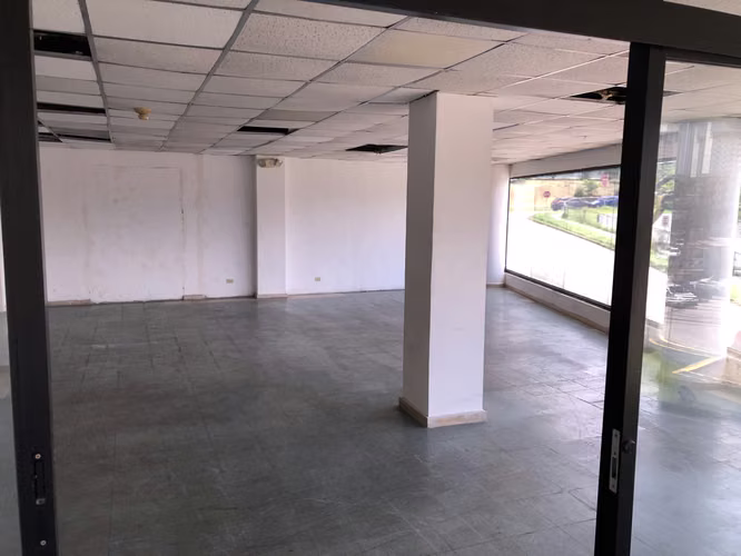 Alquila tu Oficina o Local Comercial en Alquiler en Hato Pintado