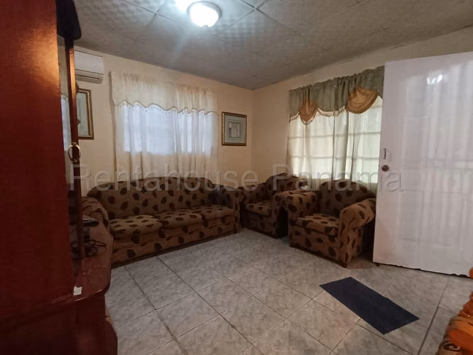 Se Vende Casa en Chitré LA27-328 - Imagen 5
