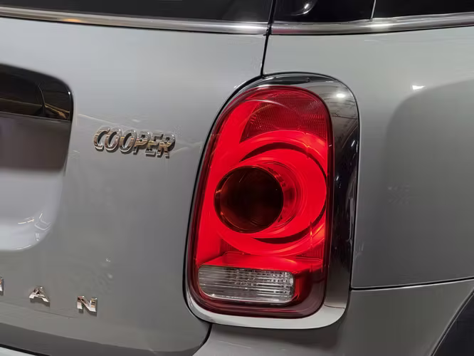 MINI Cooper Countryman 2019