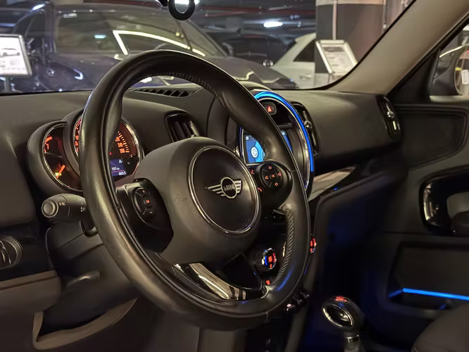 MINI Cooper Countryman 2019