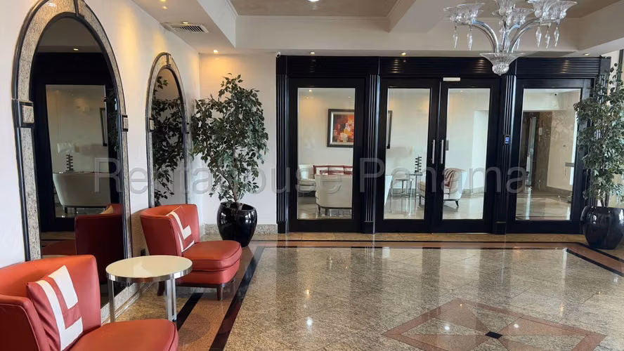 Apartamento en Venta en Avenida Balboa. VISTA DEL MAR
