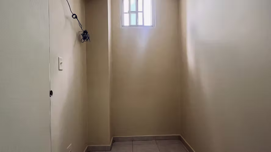 Alquiler de Apartamento de dos recámaras y cuarto de servicio en Bethania