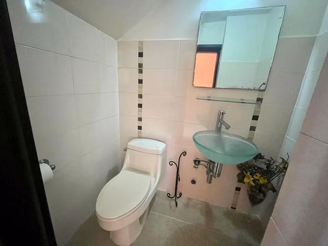 Se Vende Hermosa casa en Altos del Country - Condado del Rey.