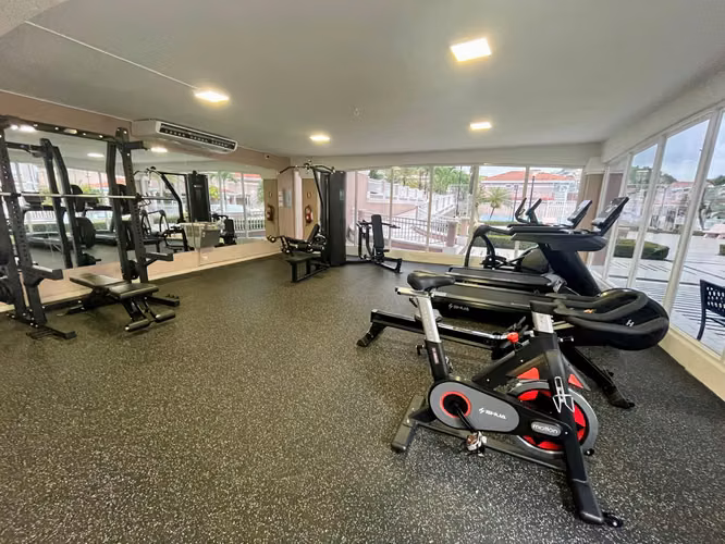Se Vende Hermosa casa en Altos del Country - Condado del Rey.