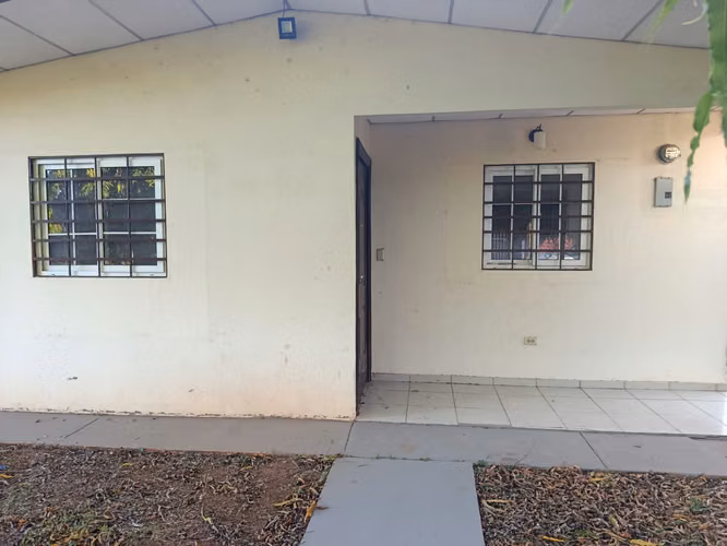 VENDO CASA EN RESIDENCIAL CERLIN LA ARENA