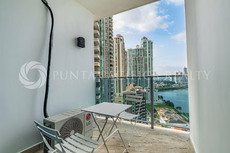 Venta o Alquiler | GRAND TOWER PUNTA PACÍFICA | Amplio Apartamento de 129 m² con 1 Recámara