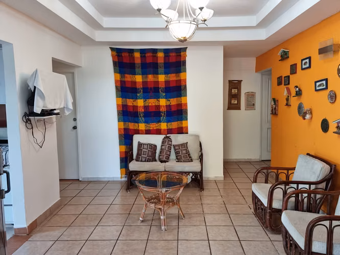 HERMOSA CASA CON PISCINA- PUNTA BARCO - Imagen 8