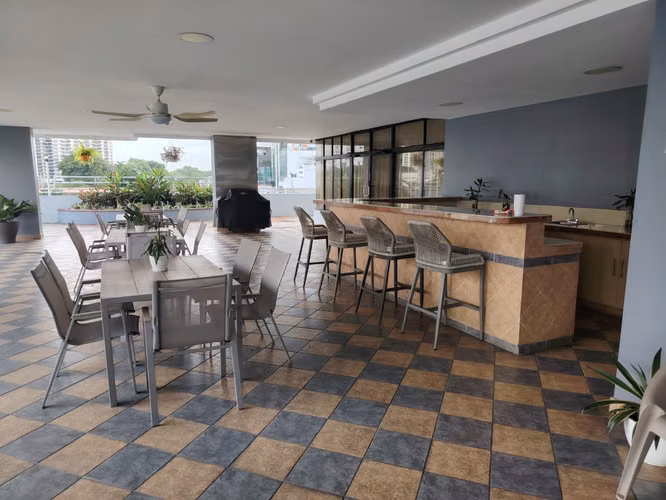 SE VENDE PENTHOUSE EN SAN FRANCISCO - PH PLAZA REAL