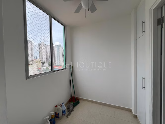 Venta de Apartamento en El Cangrejo – PH Plaza 77