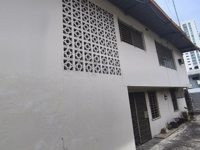 Se Vende Casa y Terreno en San Francisco ideal para DESARROLLO