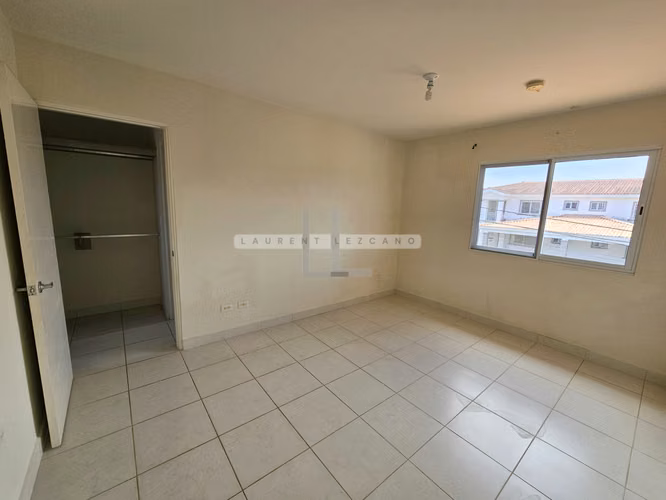 Venta de Casa con Patio en Versalles Oeste. La Chorrera. Se reciben ofertas