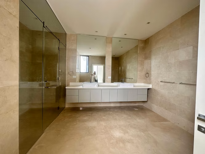 SE ALQUILA APARTAMENTO EN OCEAN REEF