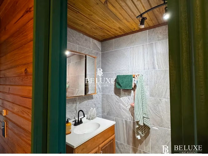VENTA DE CASA CON PISCINA, ALTOS DE CERRO AZUL (6)