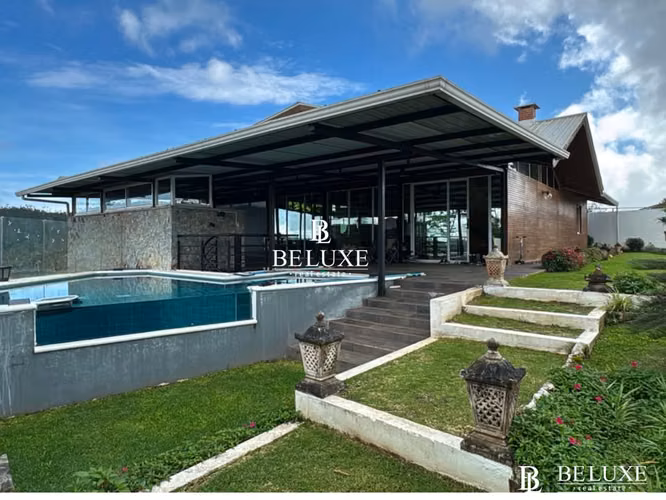 VENTA DE CASA CON PISCINA, ALTOS DE CERRO AZUL (6)