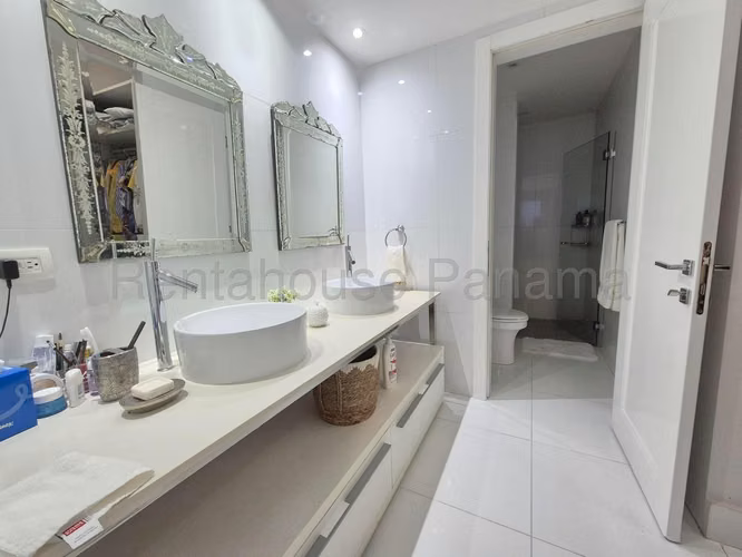 Alquiler Apartamento Avenida Balboa Yoo Arts 26YCG6