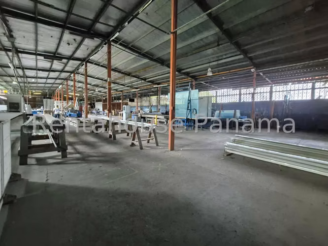 VENTA DE GALERA RIO ABAJO GM