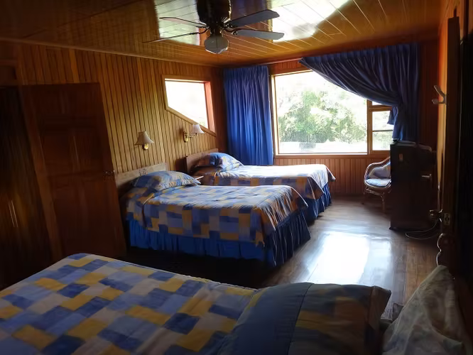 Casa Romero, arquitectura tradicional,  amplio reparto y jardines - Imagen 12